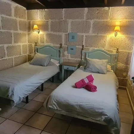 Casitas En El Paraiso Nyaraló Candelaria